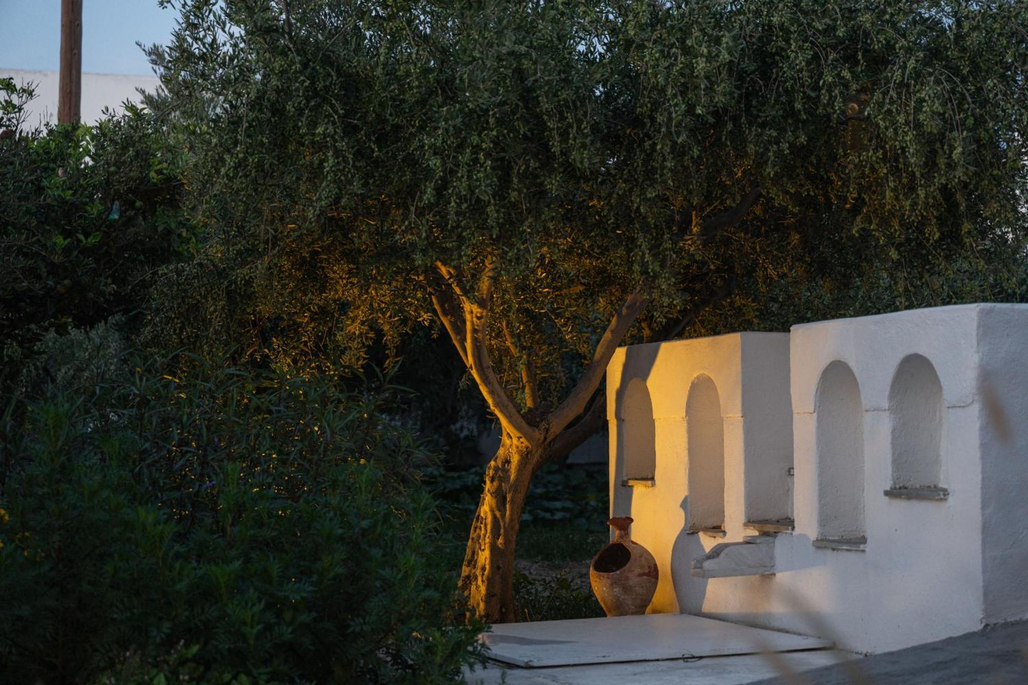 Perivoli Rooms Parikia  Exterior photo